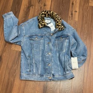 🆕Forever 21 Denim Jean Jacket Leopard Collar SHIPS SAME DAY📦‼️